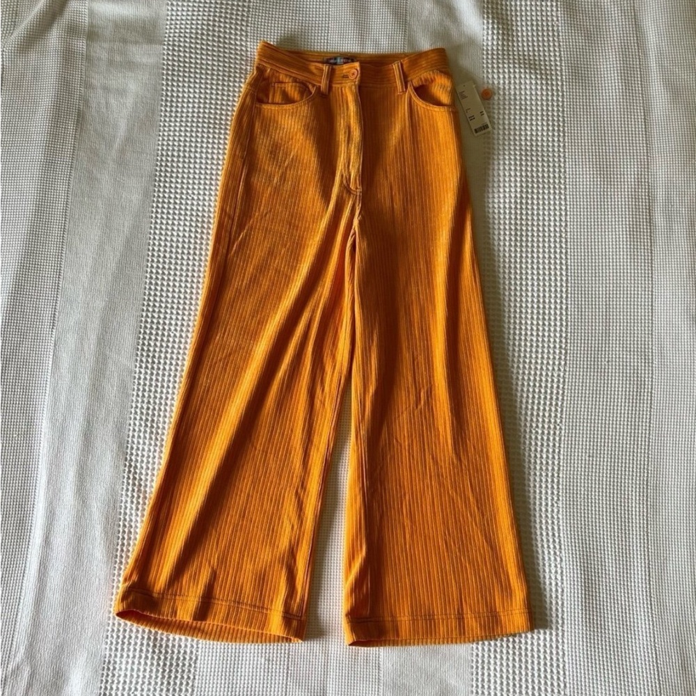 NWT - Urban Outfitters - Wide Leg Orange Pants - Size 6